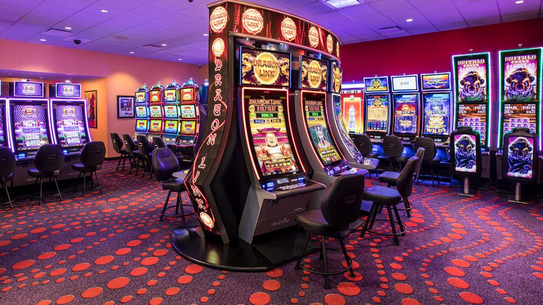 Best Time to Play Slot Machines Online